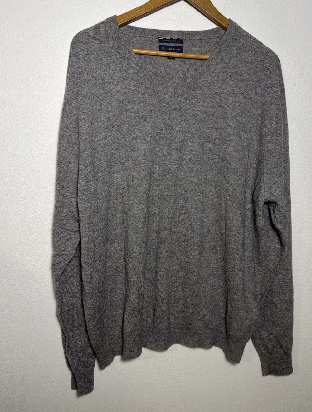 Club Room Estate Cashmere Men's V-Neck Sweater in Light Gray Size XL 100%